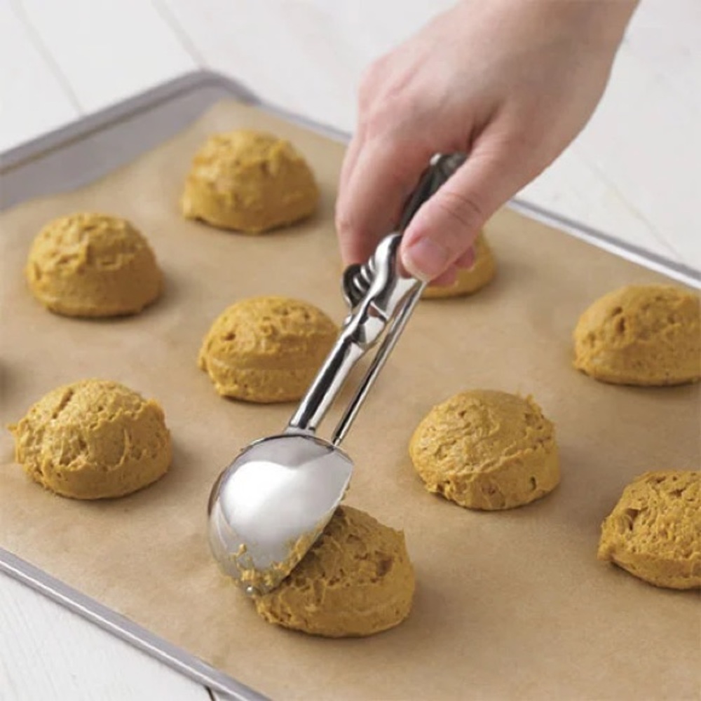 Pampered Chef XL Scoop
